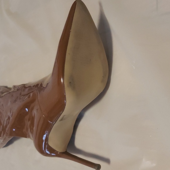 Steve Madden Vanquish Woman's Faux Leather Over the knee thigh high Cognac Paten - Picture 4 of 16